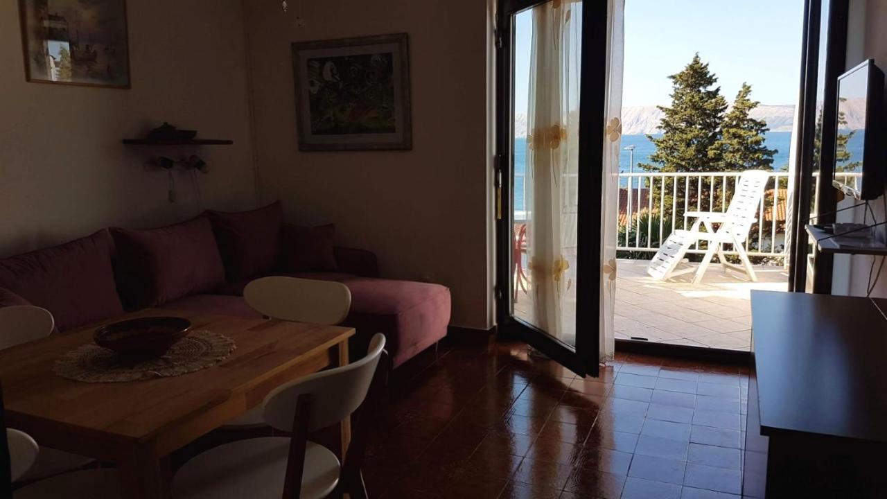 Apartments Mirjana Novi Vinodolski Esterno foto