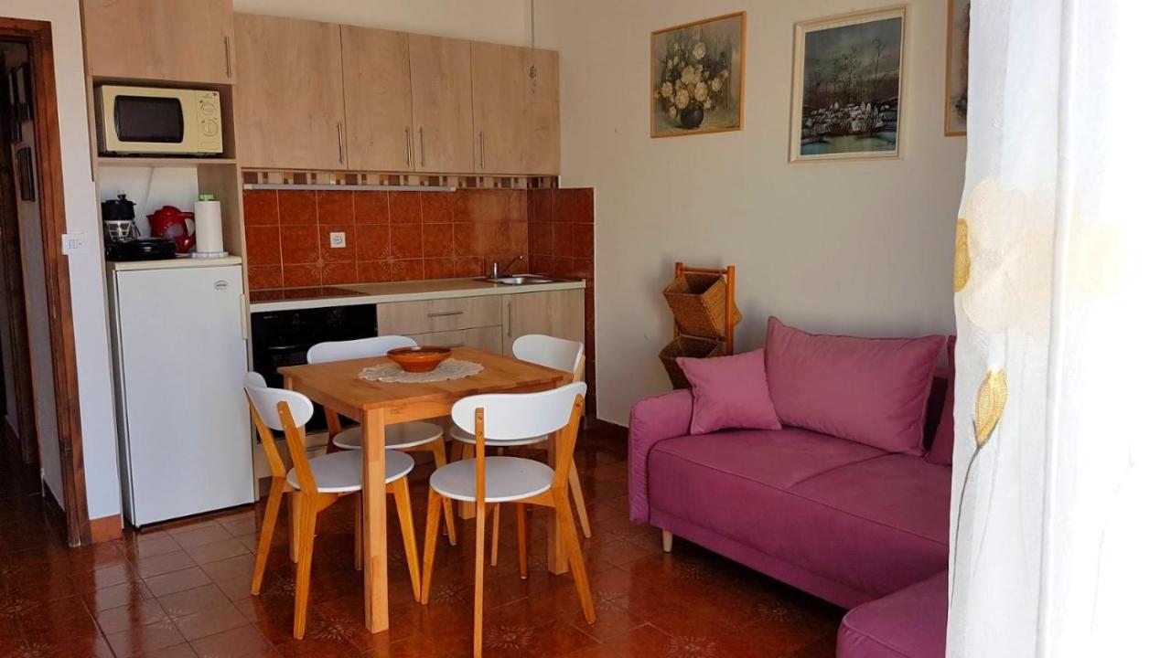 Apartments Mirjana Novi Vinodolski Esterno foto